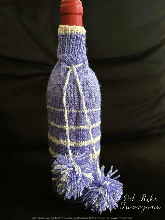 Sweterek na butelkę na prezent, ręcznie robiony na zamówienie