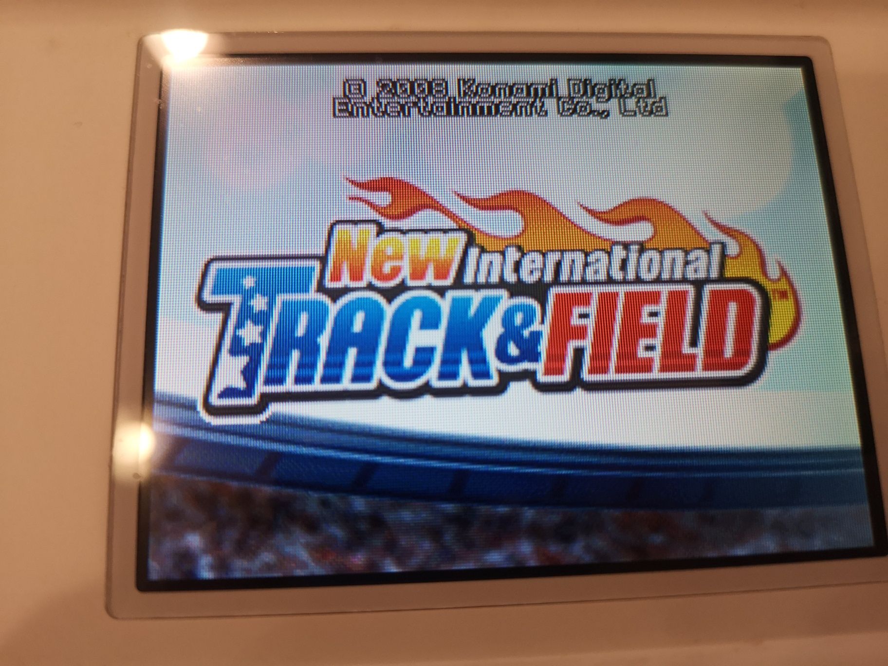 Track & Field NINTENDO DS (wyd. amerykańskie) działa na każdym DS