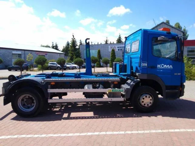 Mercedes-Benz Atego  hakowiec Skibicki 2005 r.