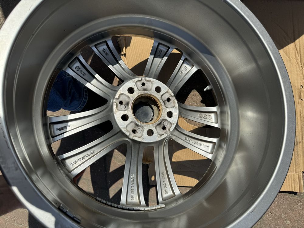 Felgi 19 cali BMW 5 7 G30 G11 G12 jak NOWE TPMS