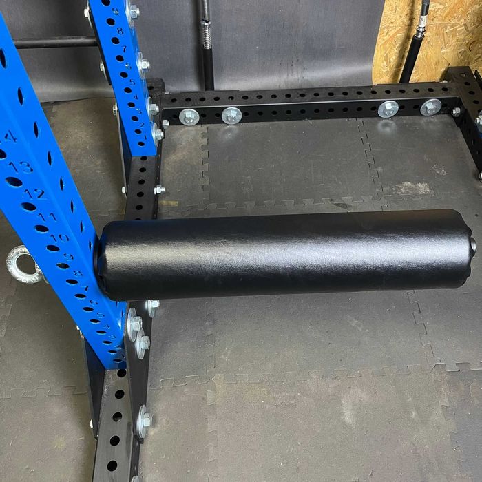 Leg curl rack + wałek nordic curl 2 w 1 / akcesoria do klatki