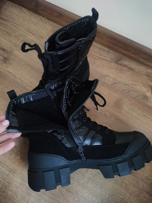 Śniegowce damskie firmy Caprice