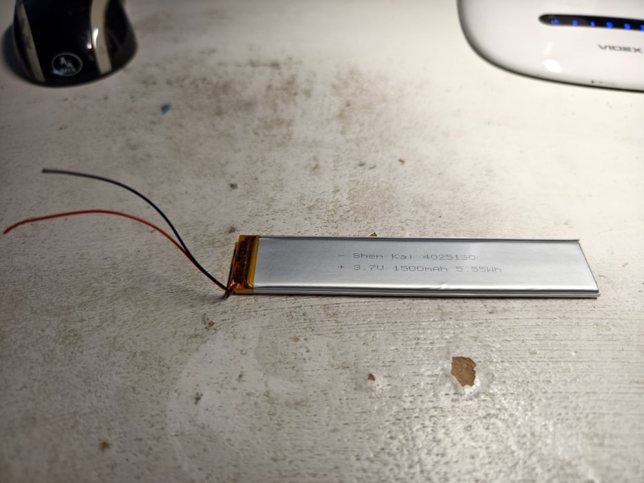 Литий-полимерный аккумулятор 4*25*130mm(Li-ion 3.7В 1500мА·ч)