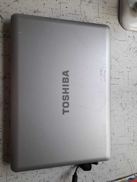 ноутбук  Toshiba Satellite Pro L450D-12X