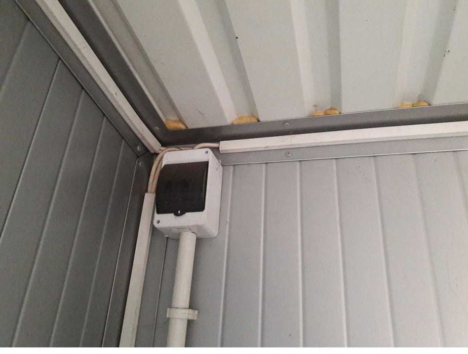 Biuro Magazyn Szatnia z płyty warstwowej 30 m2 domek na działkę