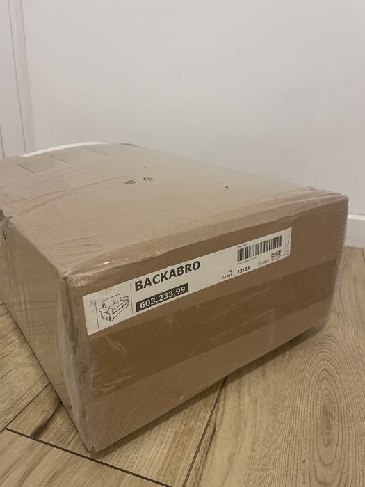Piękny nowy pokrowiec na sofę z Ikea Backabro