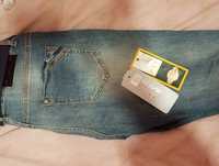 джинси жіночі 32