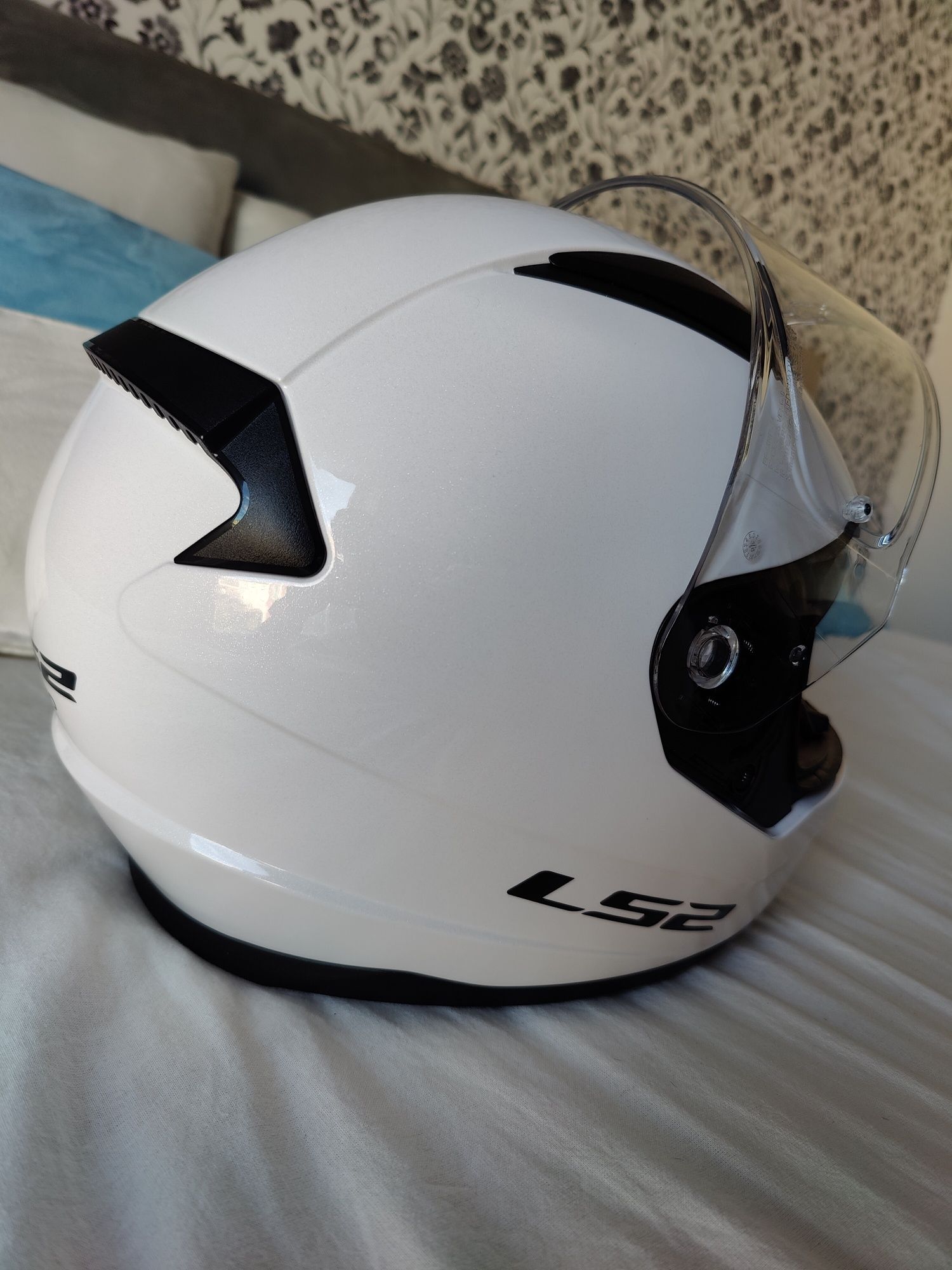 Capacete LS2 + luvas MTECH  como NOVOS