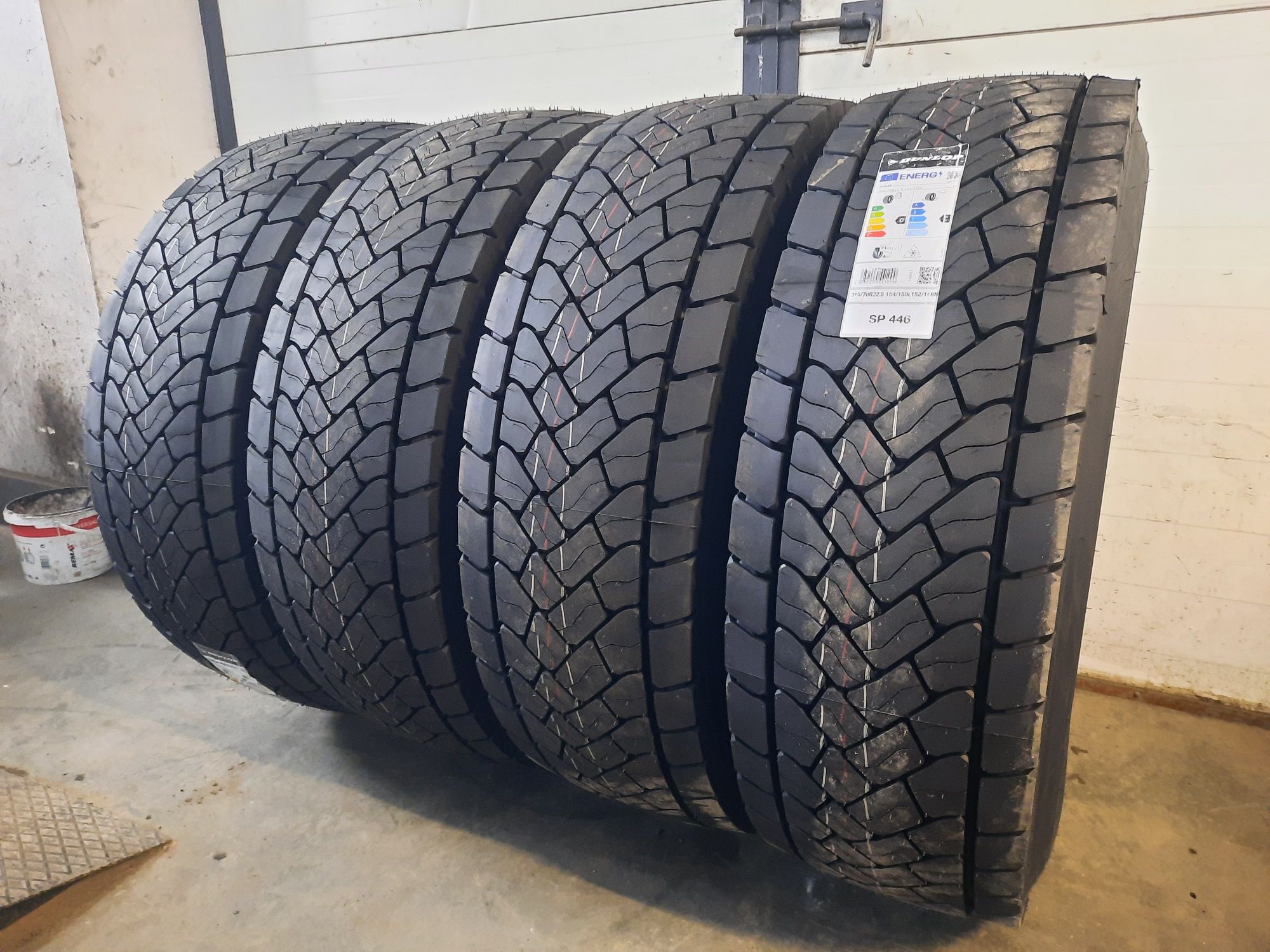 Opony nowe 315/70 R22.5 Dunlop SP 446 napęd