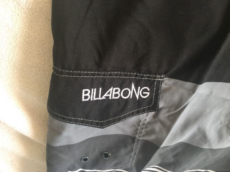 Vendo ou troco Calções BILLABONG novos