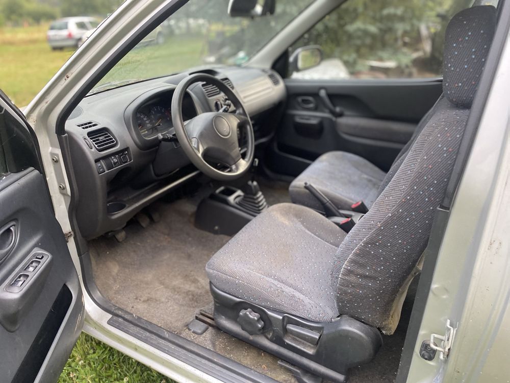Suzuki Ignis 1.3 бензин / фари