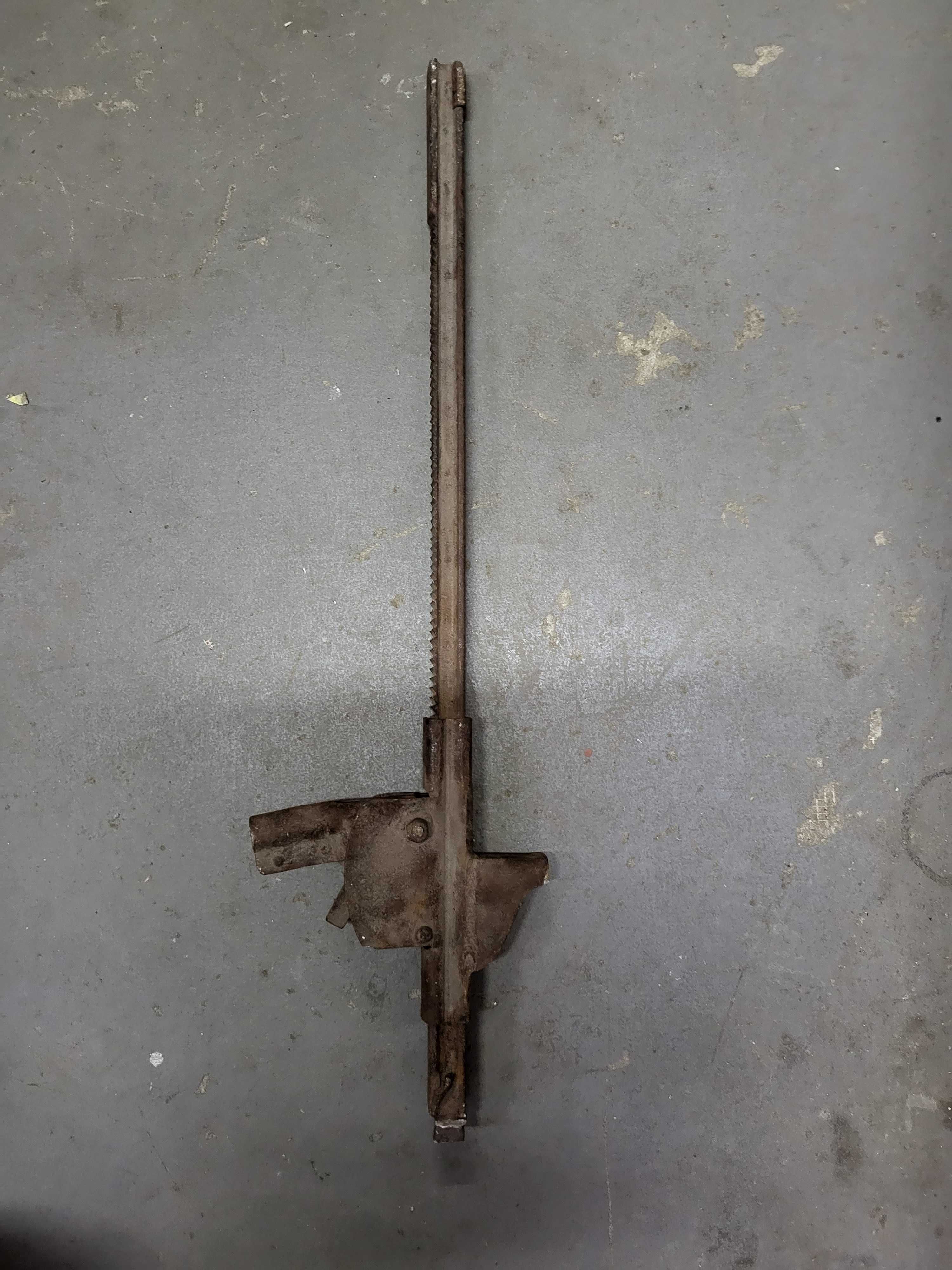 Gaz m21 Wołga M20 Pobieda FSO Warszawa podnośnik winda lewarek