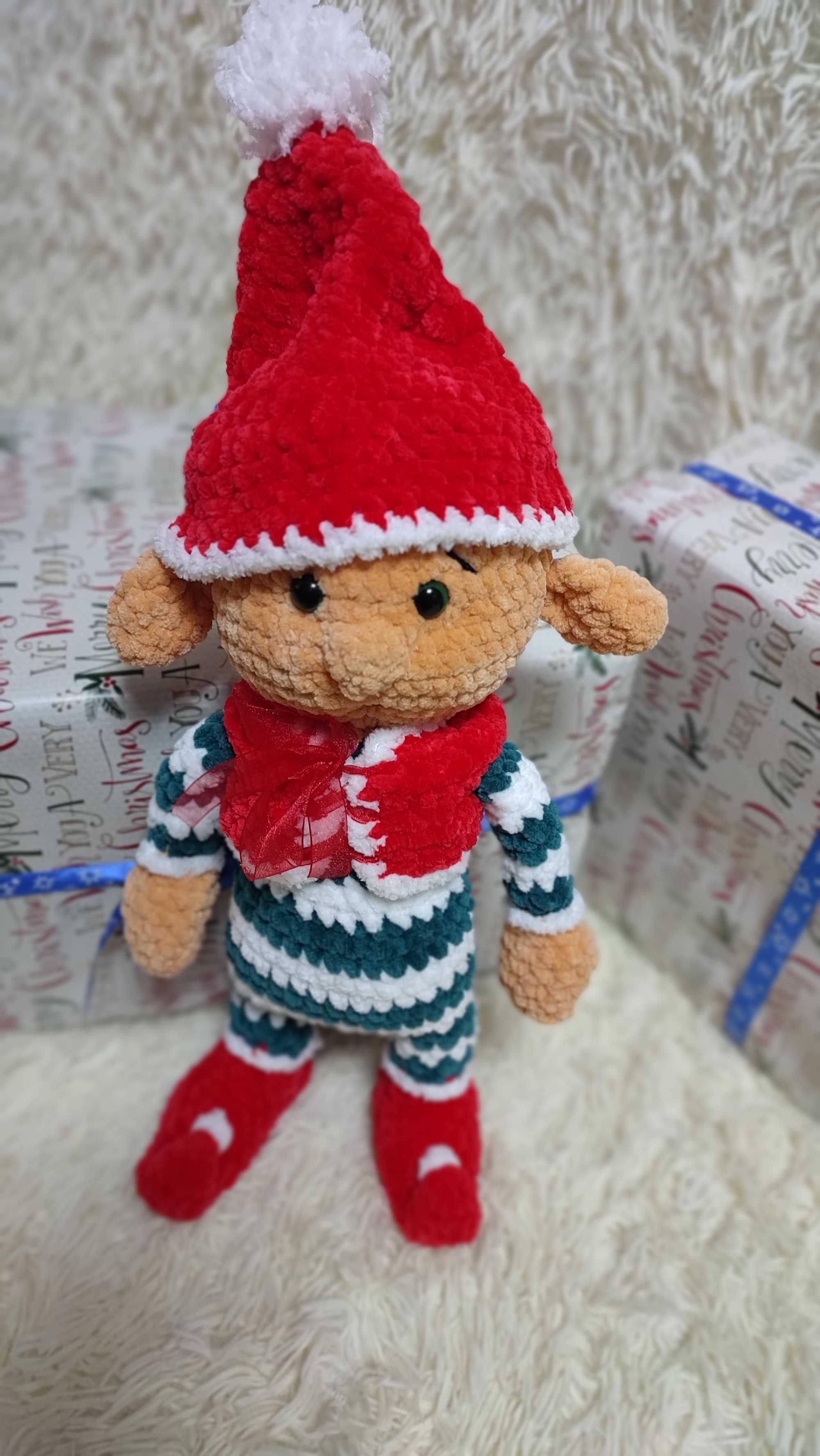 Elf amigurumi na szydełku