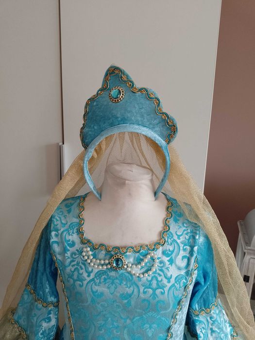 NOWY strój karnawałowy DAMA DWORU DWORKA wróżkla Elsa Elza 122/128 28