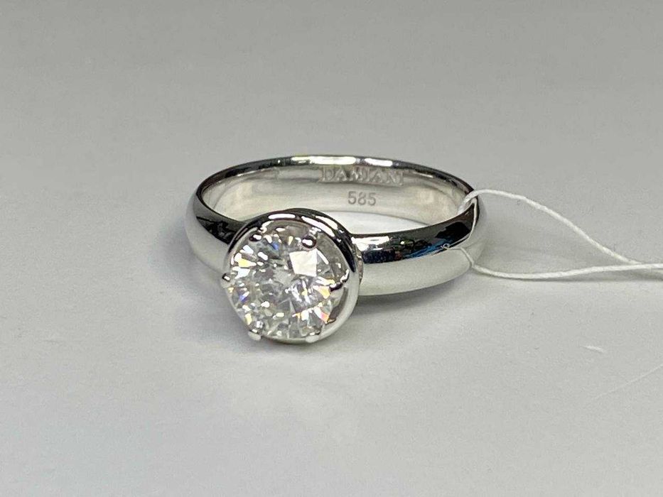 Золота каблучка здіамантом 1,00ct