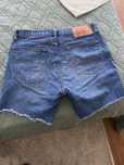 Calções ganga,  marca Levis