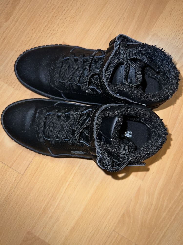 Новые зимние кроссовки Puma