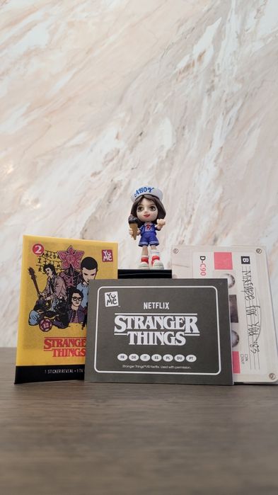 Капсула-сюрприз з колекційною фігуркою Дивні дива Yume Stranger Things