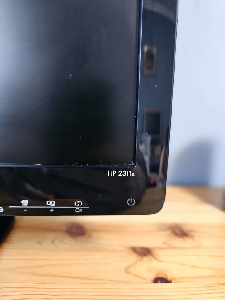 Монітор HP 2311x