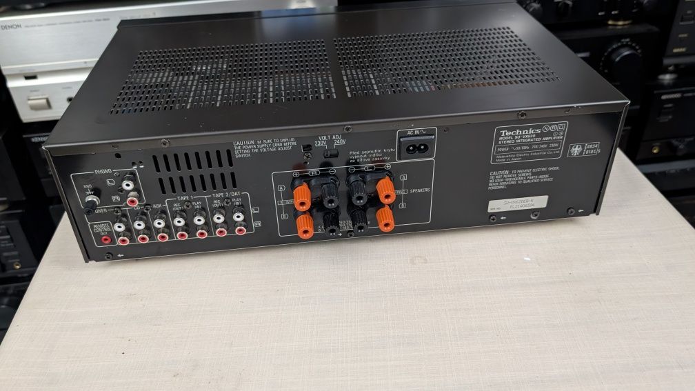 Technics SU-VX620 Wysokiej jakość zintegrowany wzmacniacz stereo