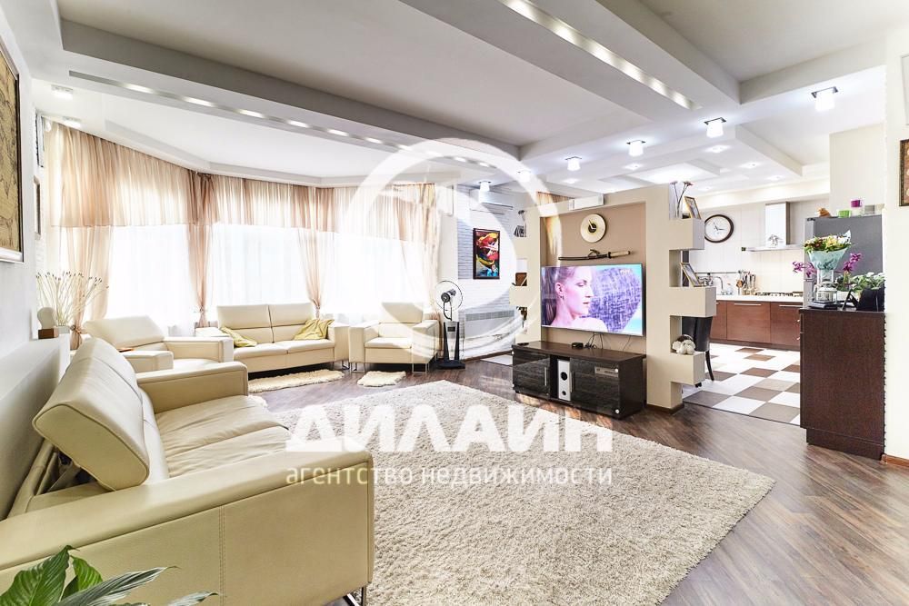 3х кімн "DeLuxe" класу в закритому комплексі на Правому