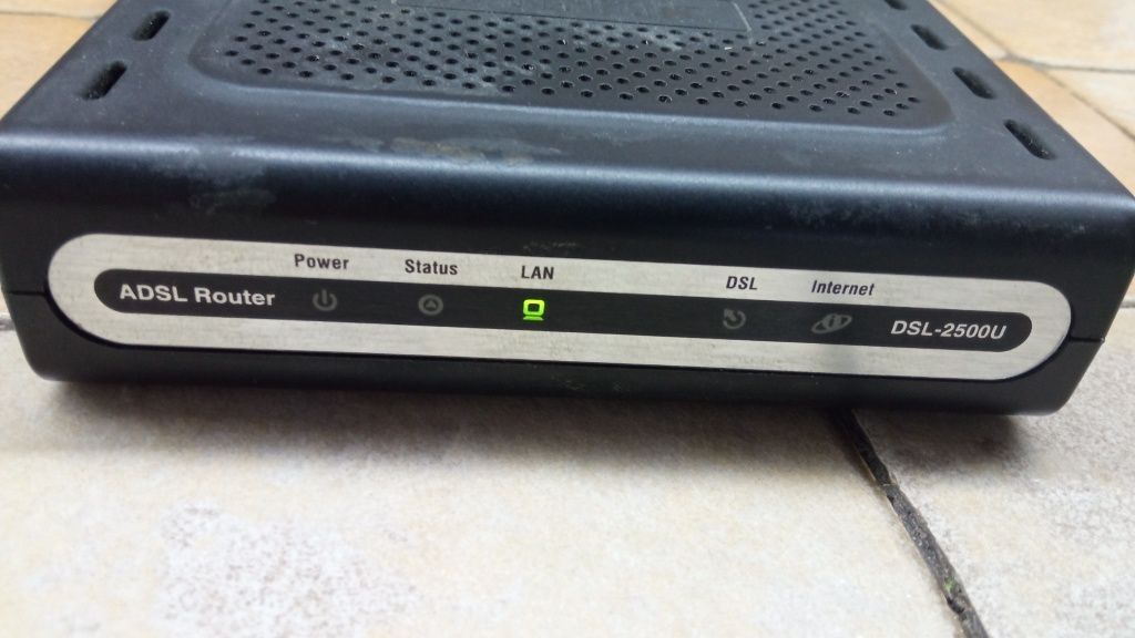 D-link DSL-2500U ADSL2 + Enternet Router
