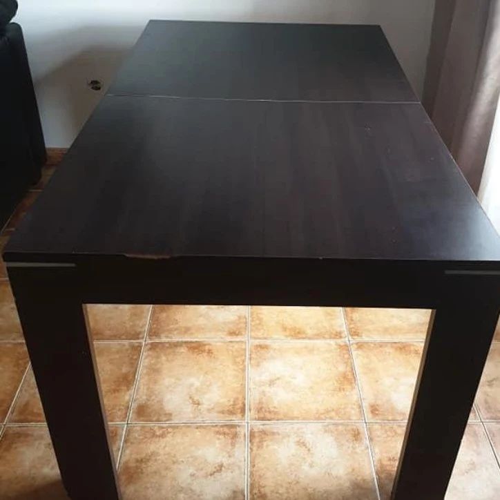 Mesa Extensível com ou sem cadeiras