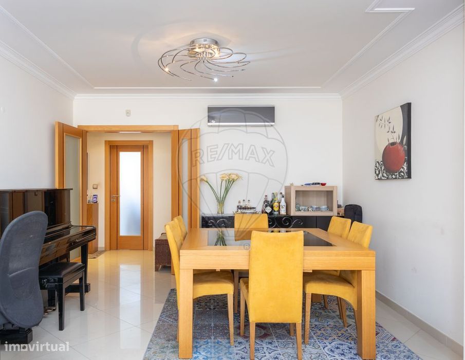 Apartamento T3 para arrendamento