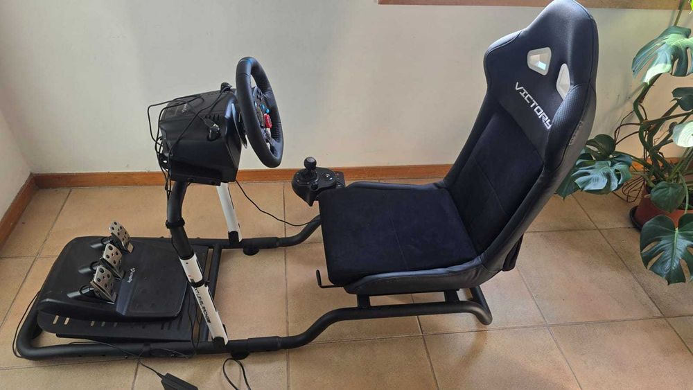 Cockpit Next Level Racing + G29 + Alavanca de Cambio