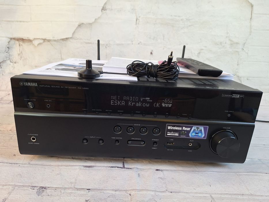 Mocna Yamaha RX-V685 z Wifi Bluetooth ARC MusicCast 4K Atmos