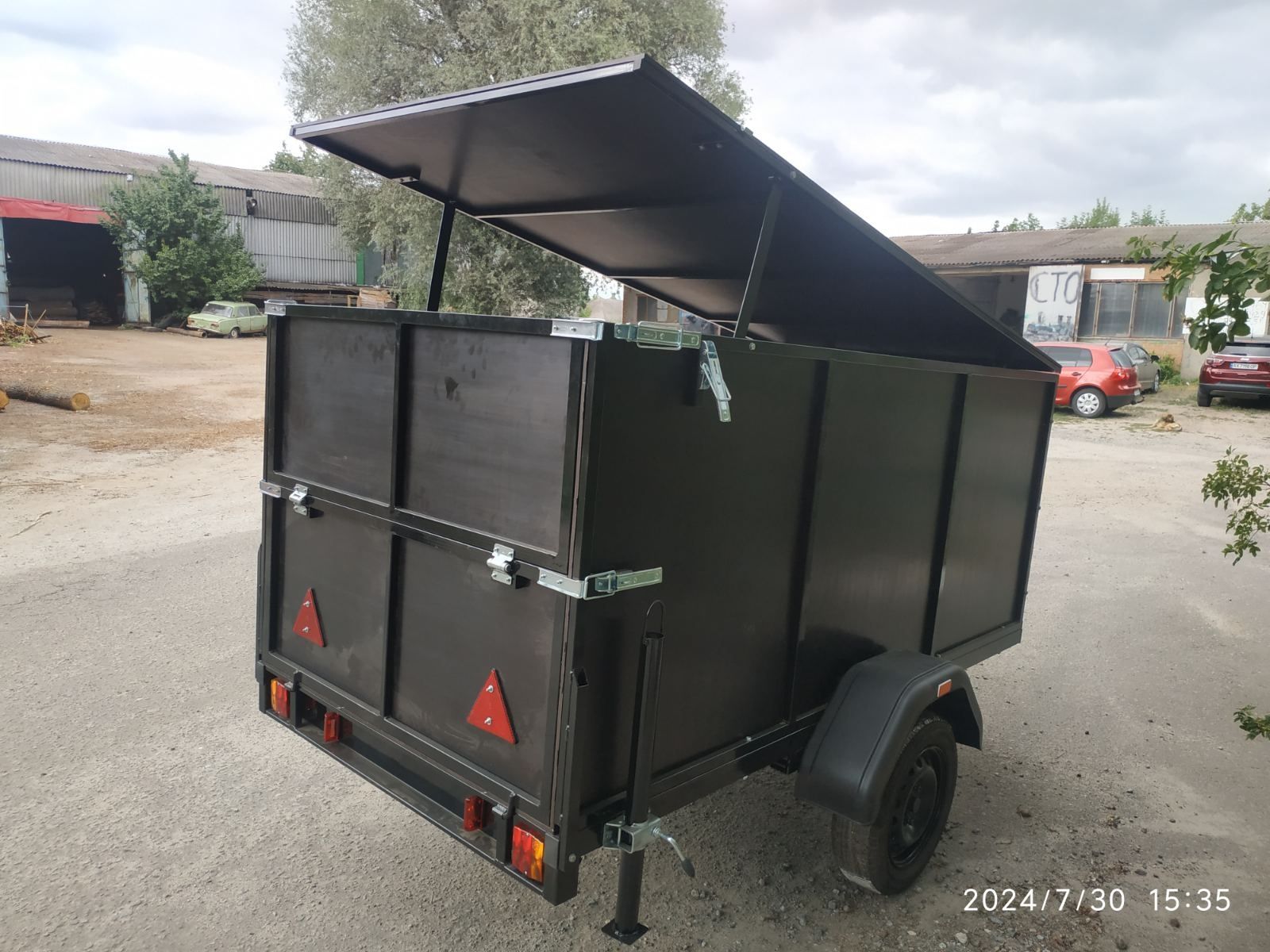 Спец причеп , фургон 2,5 *1,2*1  1осн
