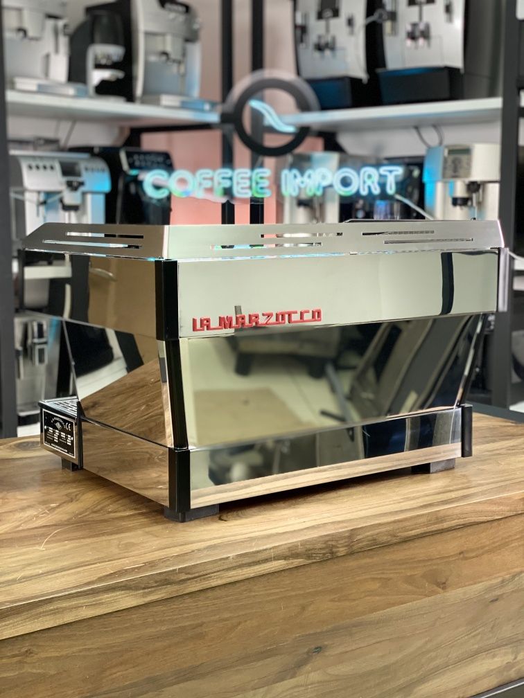 Профессійна кавомашина Marzocco Linea PB AV 2 gr після ТО з гарантією