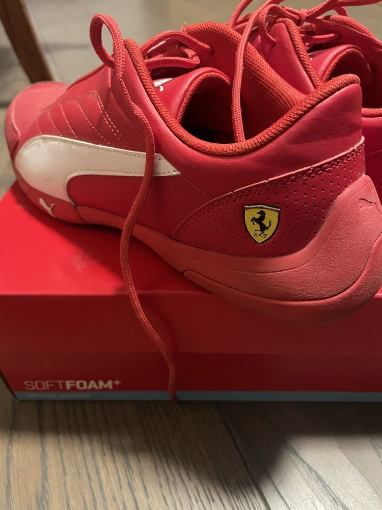 кросівки Puma and Ferrari 38р.