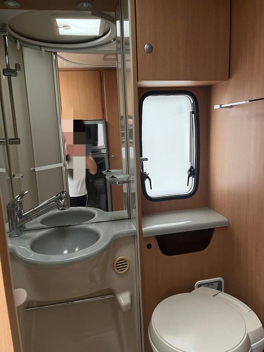Challenger genesis 52  5 lugares Cama feita
