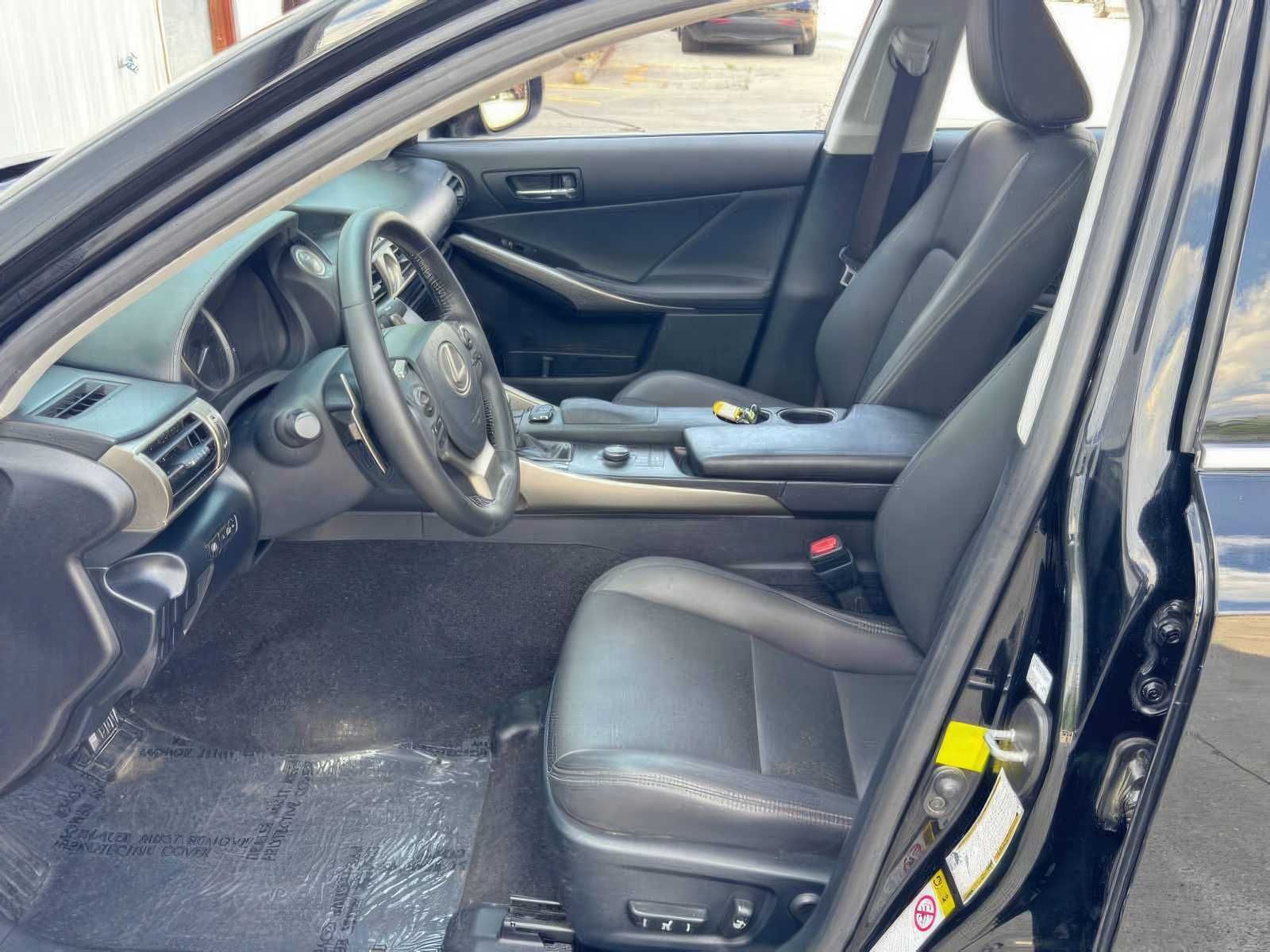 2015 Lexus IS 250