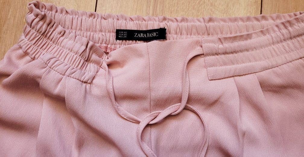 Spodnie materiałowe pudrowy róż Zara roz XS/6/34 jak nowe
