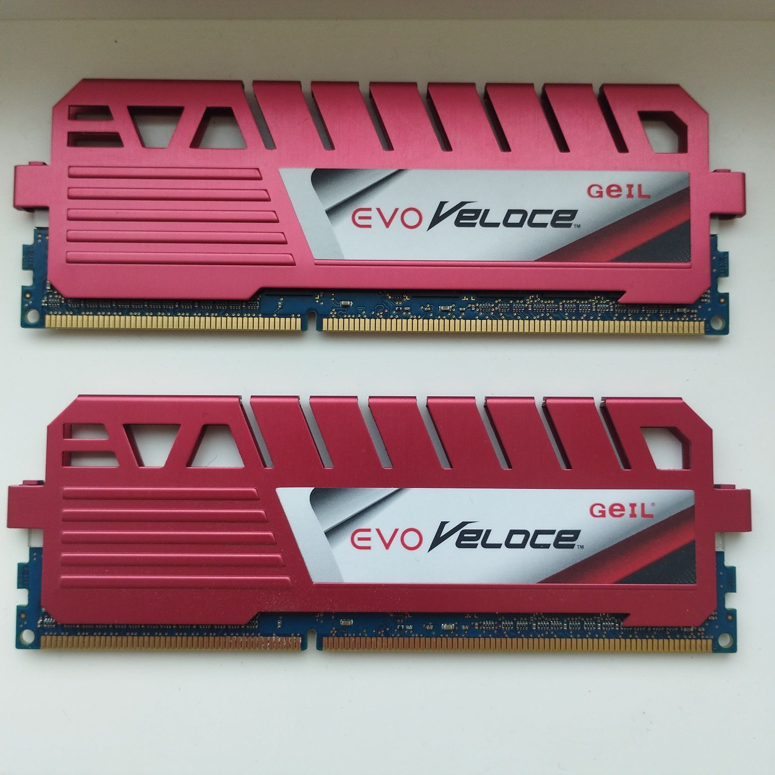 Оперативна пам'ять GEIL DDR3  8GB(2*4 GB) 1600Mhz CL9
