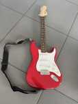 Gitara elektryczna Squier Strat i wzmacnaicz Marshall