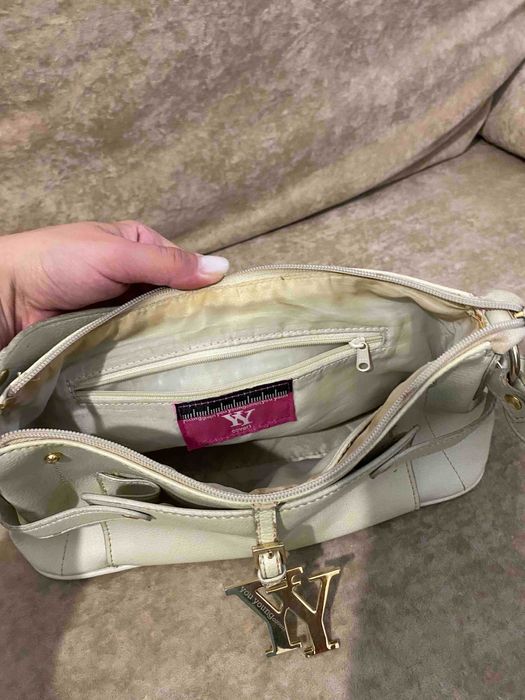 Продам сумочки маленького размера