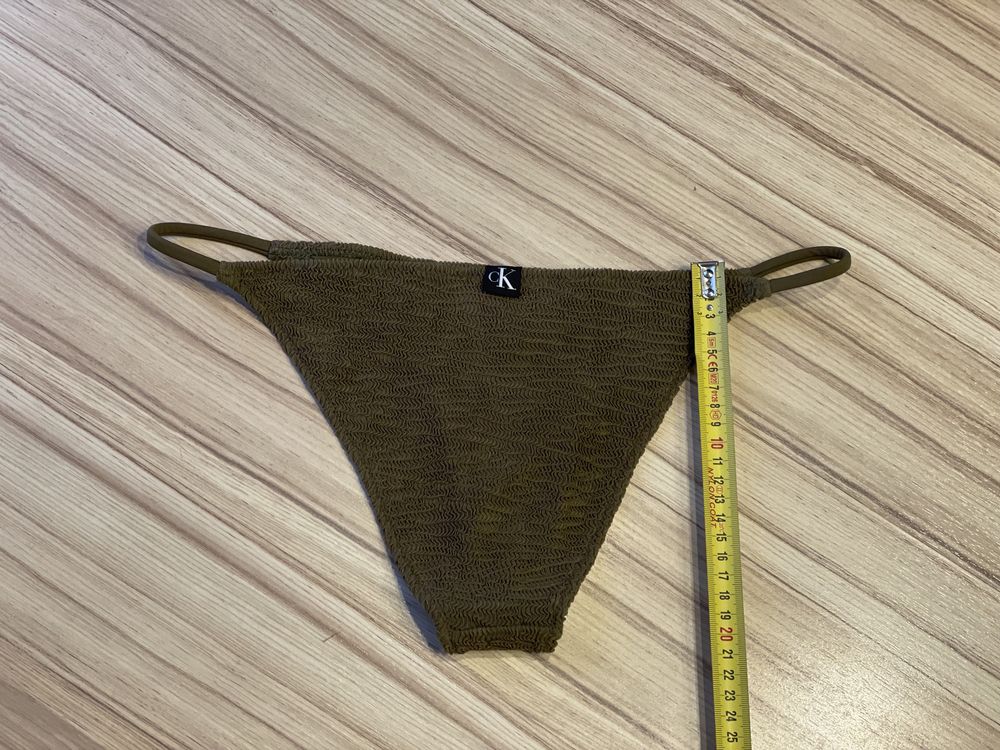 Calvin Klein : majtki / dół od bikini / M / nowe z metką