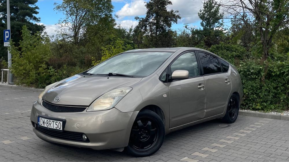 Toyota Prius 1.5 Hybryda LPG // Nowa Bateria // Klima // Alusy //