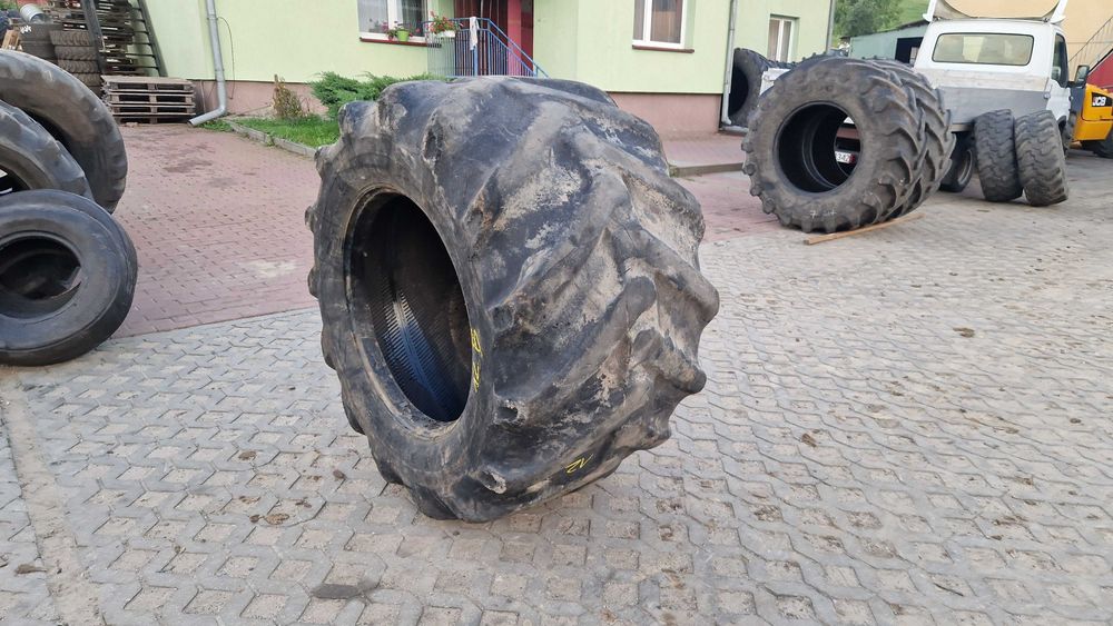 700/50-26.5 710/50r26.5 20PR NOKIA 40% bieżnik Bez napraw