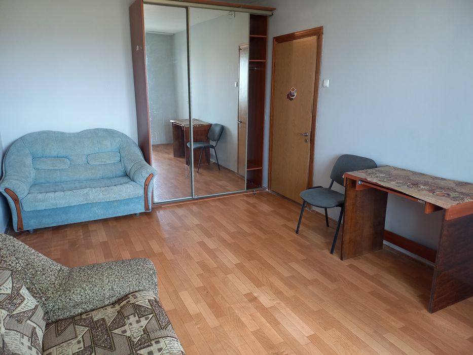 Продається 3 - кімнатна квартира на Троєщині