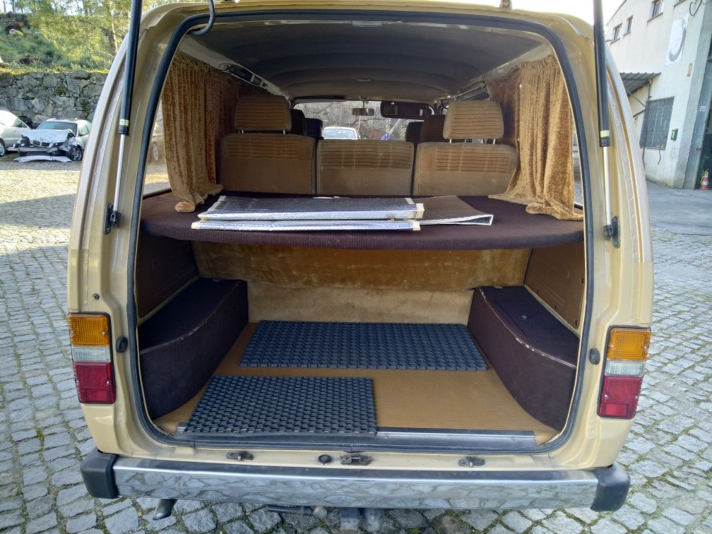 Toyota hiace lh20
