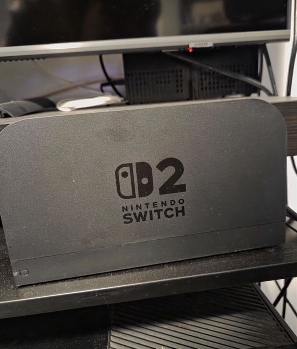 Nintendo Switch 2 + pad