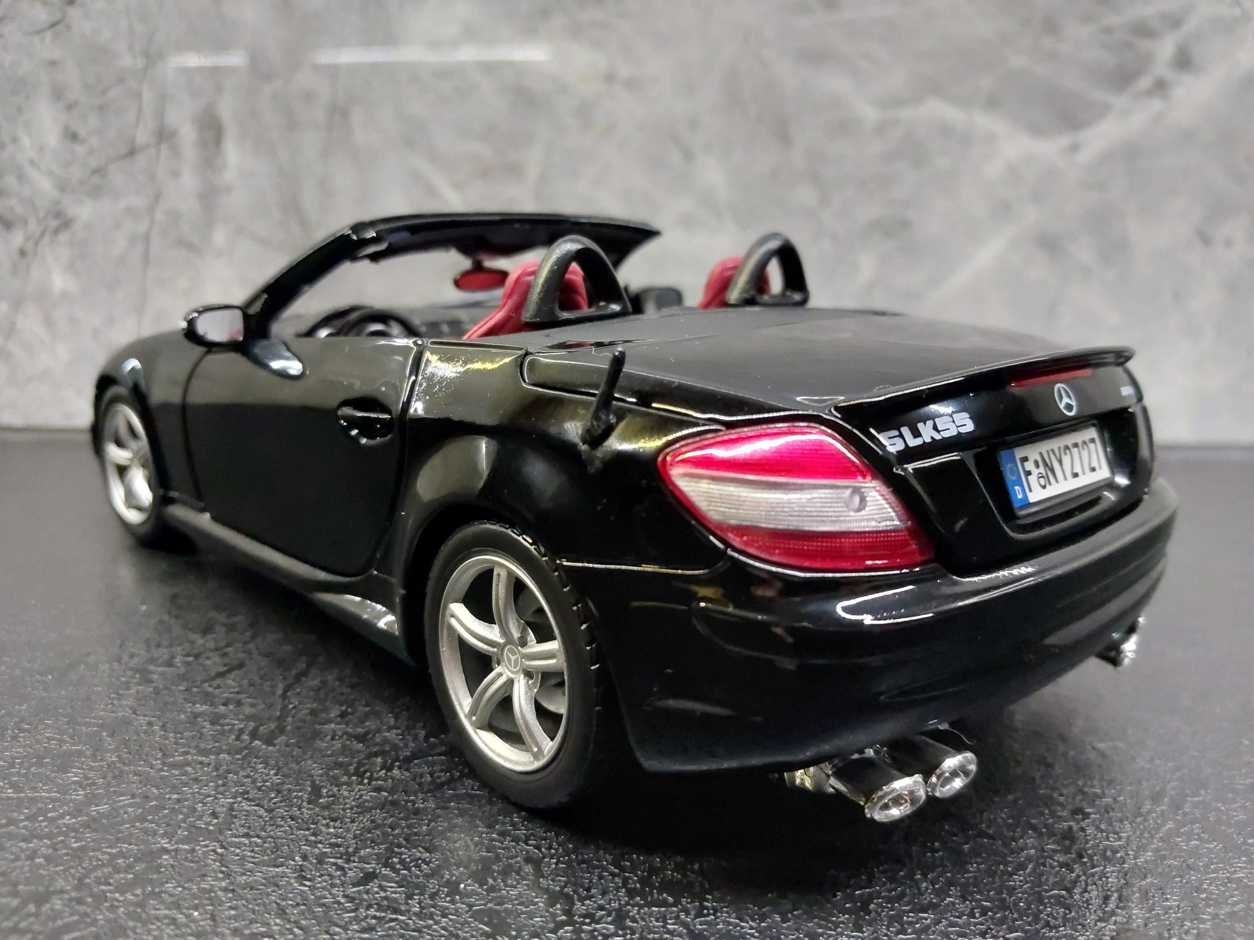 Mercedes 1:18 SLK 55 AMG R171 Motor Max