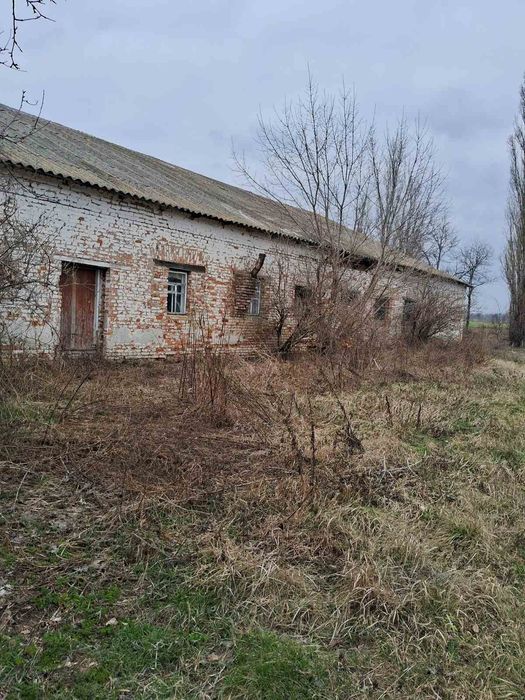 Продаж приміщення (ферми).