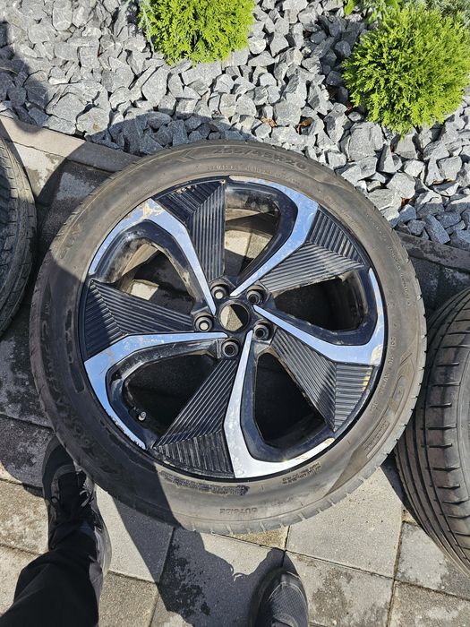 Hyundai Ioniq 5 Kia EV6 Диски Шини Колеса 255/45 R20