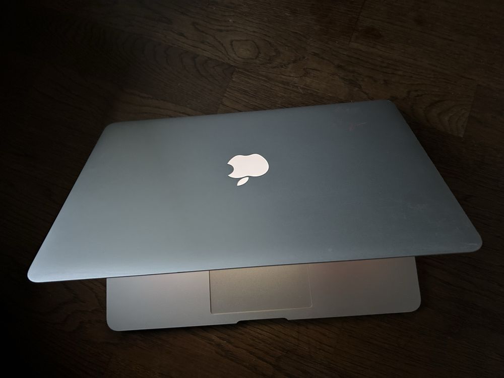 Apple Macbook Air i5 1.8Ghz 8GB HD6000 IDEALNY