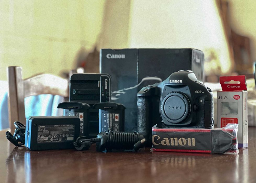 Canon 1D Mark III Como Nova! 8000 Disparos